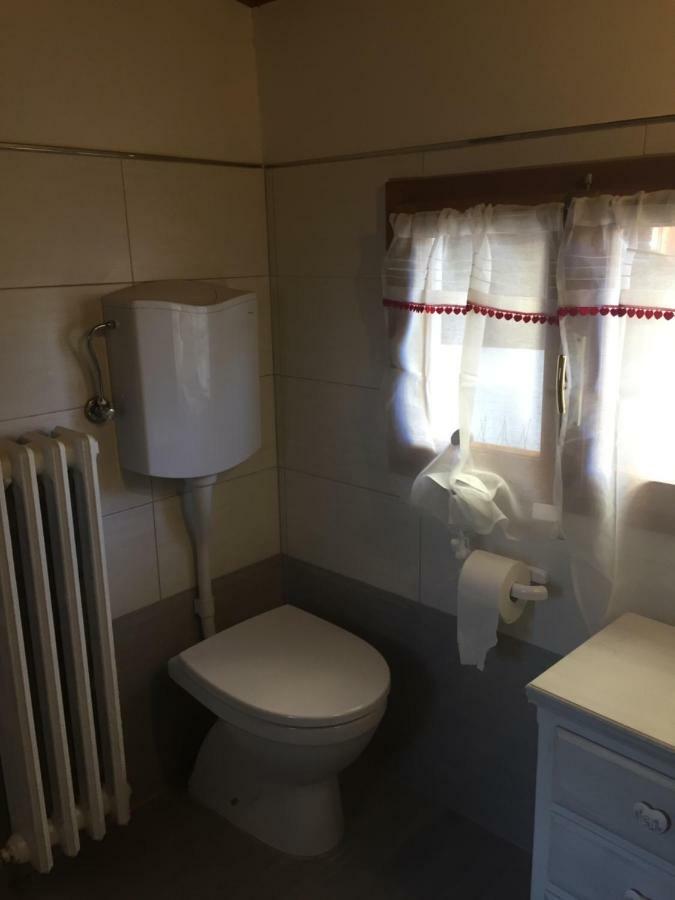 La Casa Di Luigi Apartment Montevarchi Luaran gambar