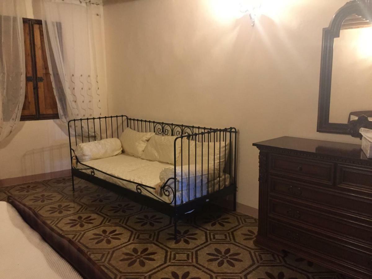 La Casa Di Luigi Apartment Montevarchi Luaran gambar