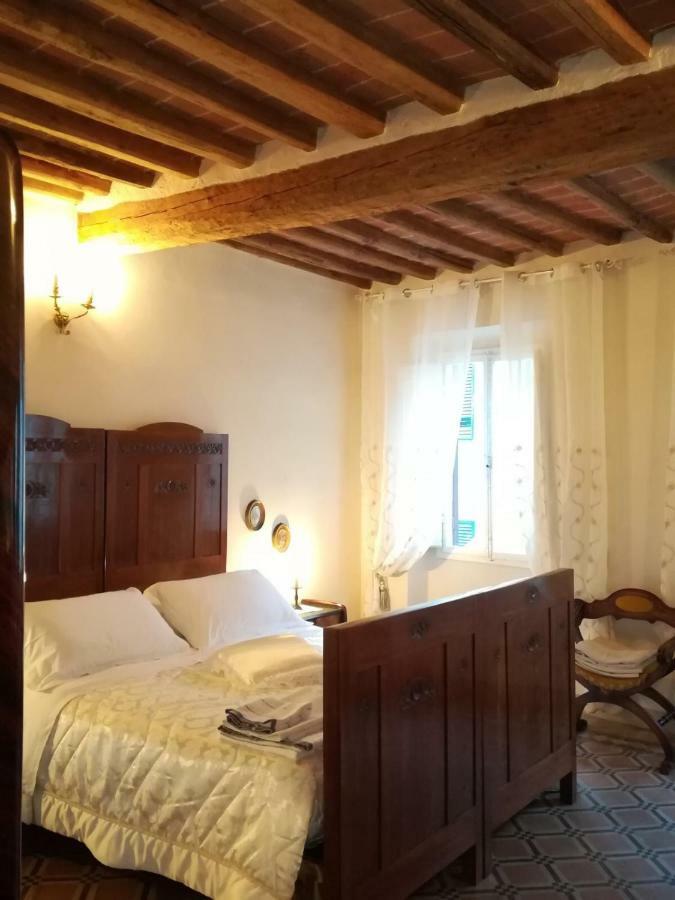 La Casa Di Luigi Apartment Montevarchi Luaran gambar