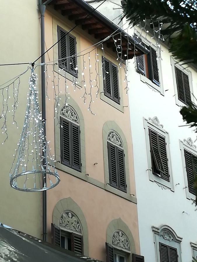 La Casa Di Luigi Apartment Montevarchi Luaran gambar